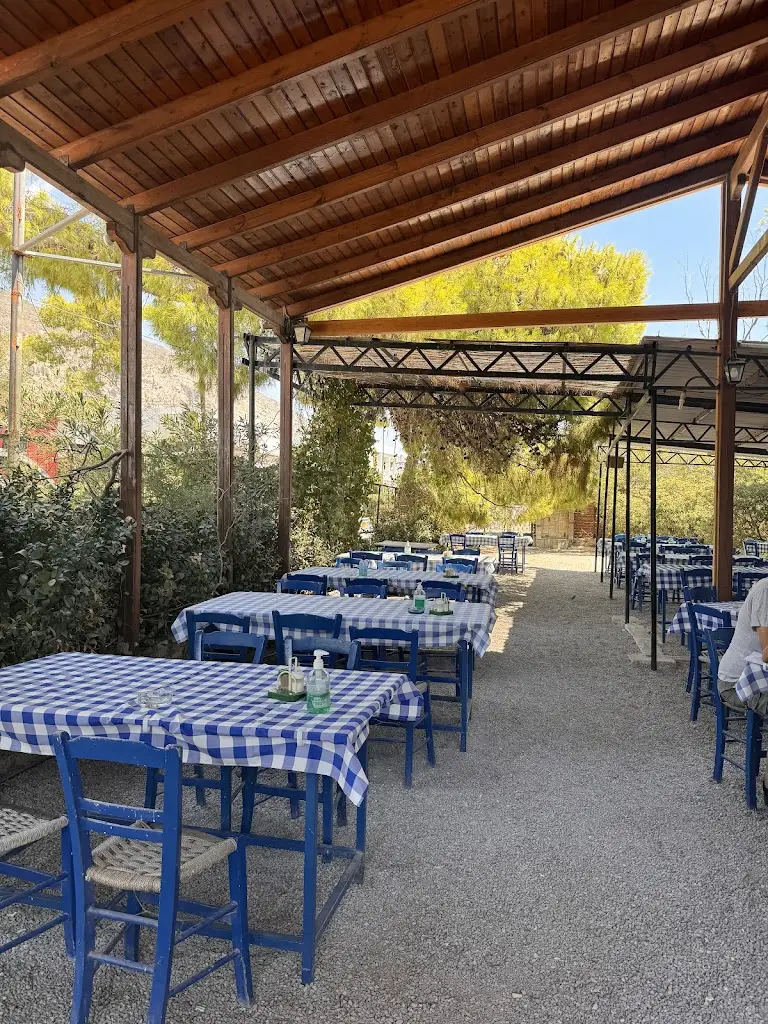Zorbas Restaurant Restaurant in Kinéta