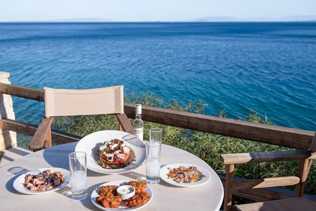 Skiron Restaurant by Hotel Cokkinis_Kinéta_slider_image_3