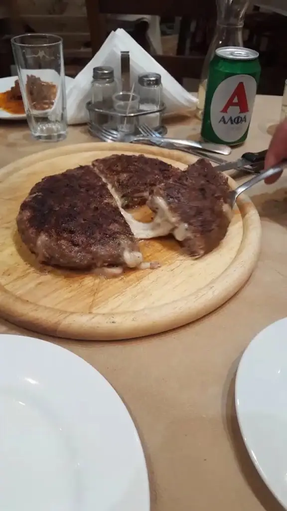 To psistiri souvlaki bar_Kinéta_slider_image_2