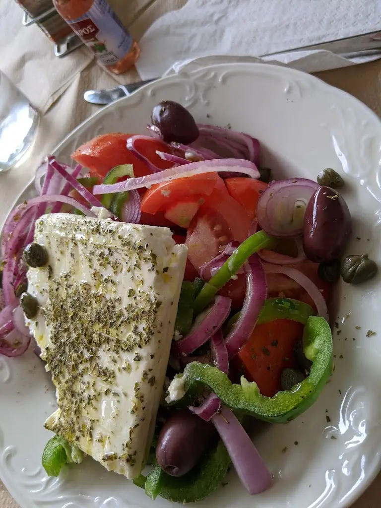 Rotem Katzir_Captain John_Kinéta_review