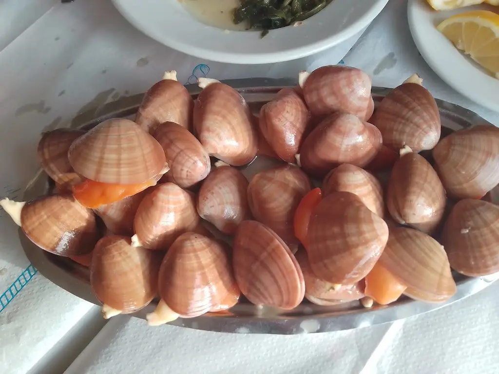 hot Corner_Koropí_slider_image_3