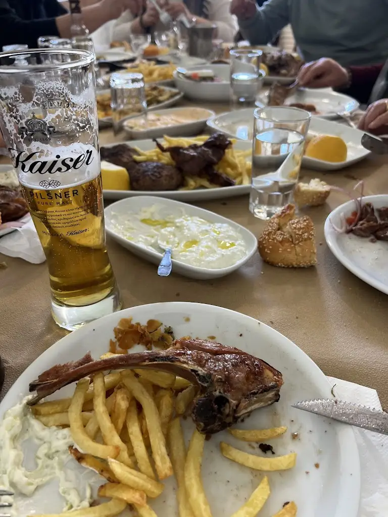 Γιώργος Ανδρέου_Ταβέρνα Η Ουσία - Greek Restaurant I Ousia_Koropí_review