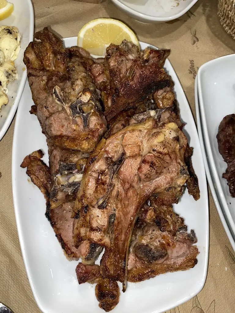 Ταβέρνα Η Ουσία - Greek Restaurant I Ousia_Koropí_slider_image_3