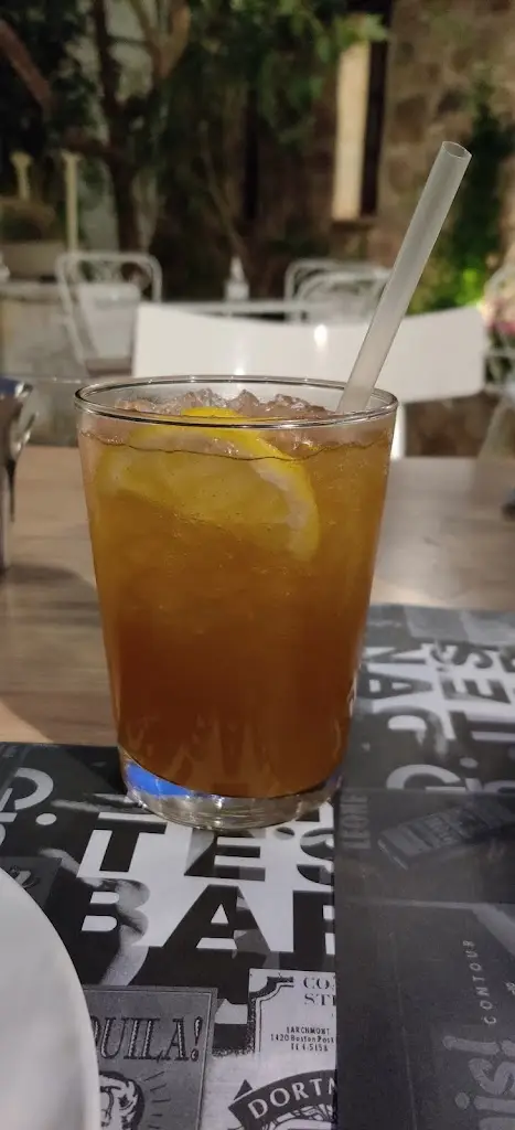 Menü_Dante's_Koropí_Bild_6