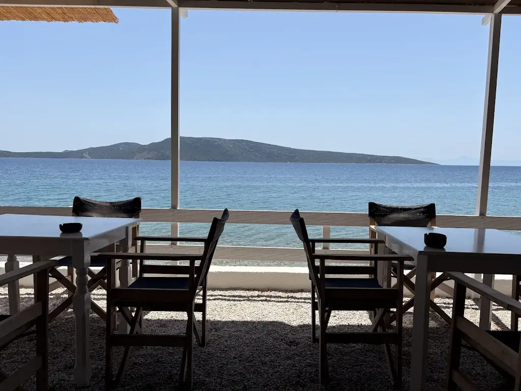 D B_Agios Dimitrios Food Bar_Agios Dimitrios_Bewertung