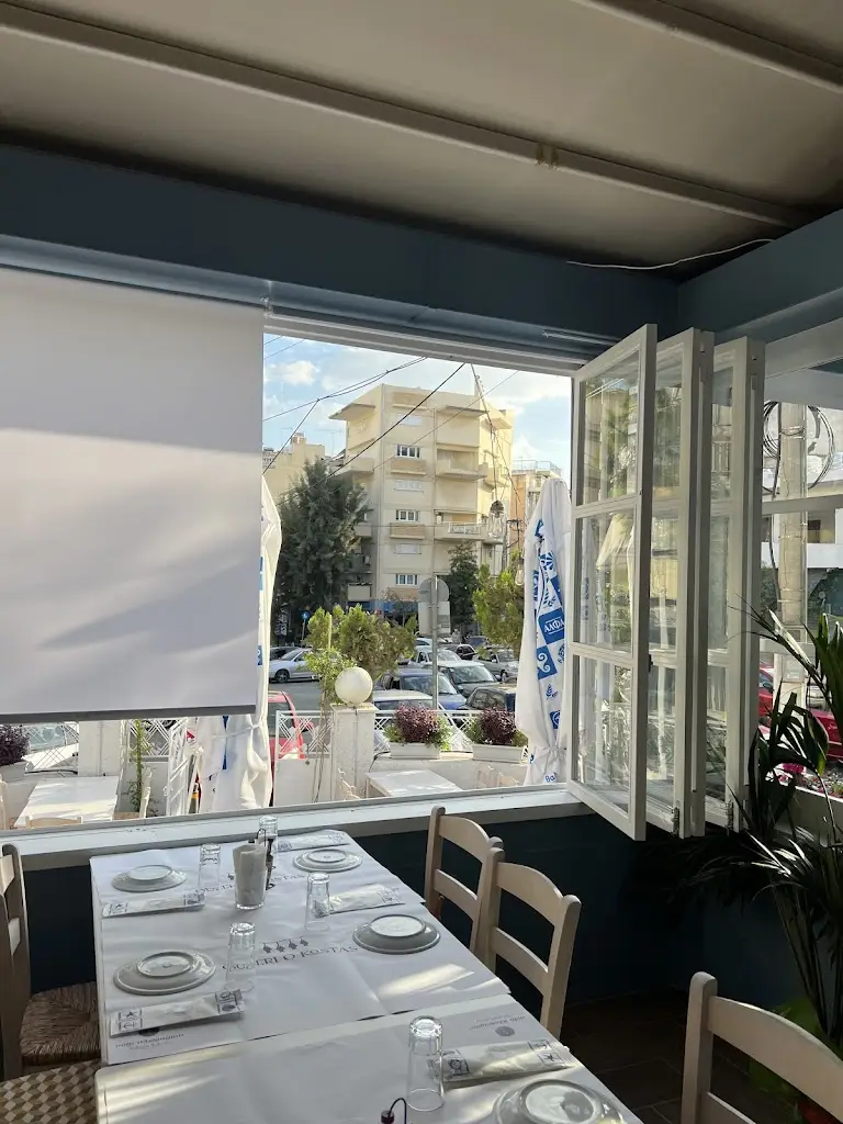 Ουζερί ο Κώστας_Korydallós_slider_image_3