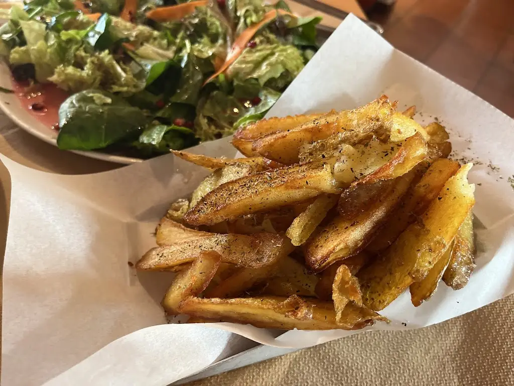 SEMELI tsipouradiko_Korydallós_slider_image_3