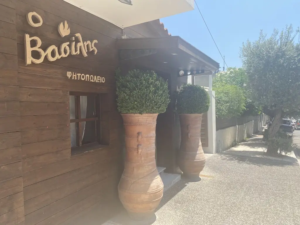 Tavern O Vasilis restaurant in Korydallós