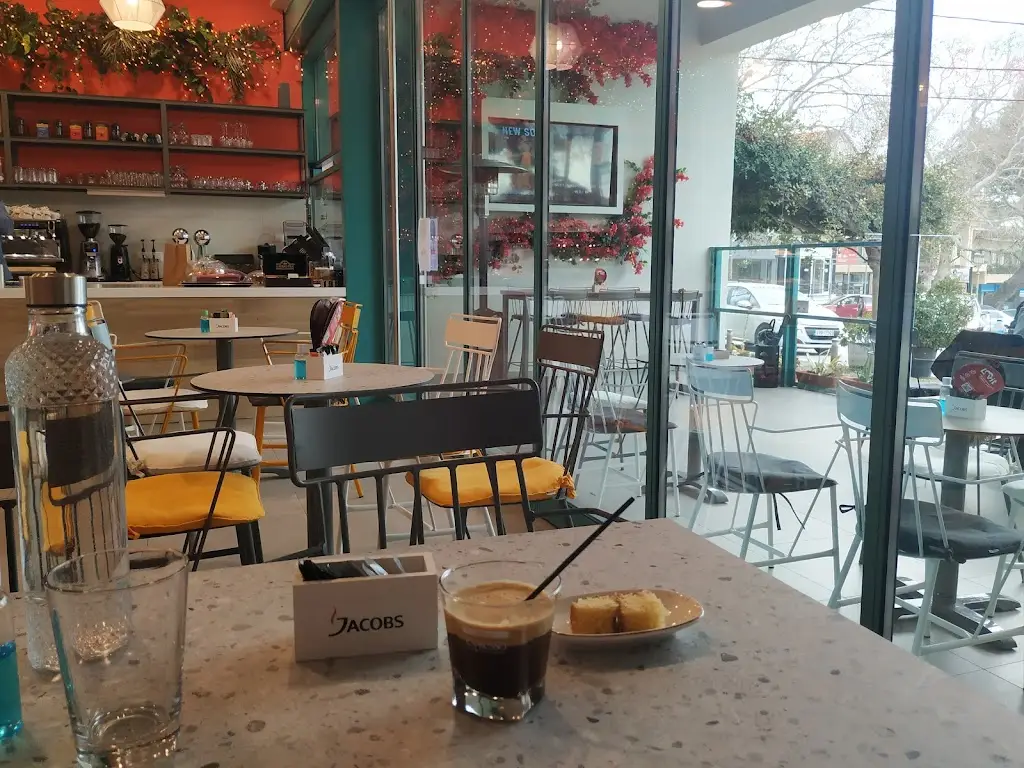 CUPA CREPA_Kryonéri_slider_image_1