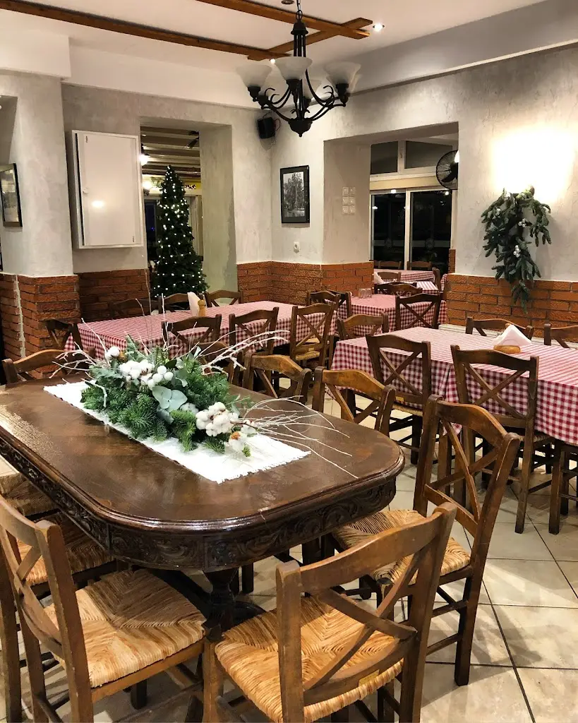 Tavern Panagos_Kryonéri_slider_image_1