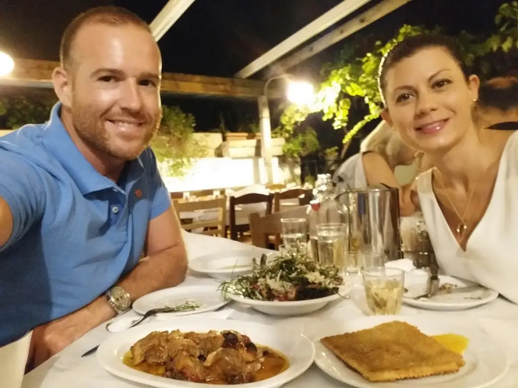 Victor A_Diomataris_Kryonéri_review