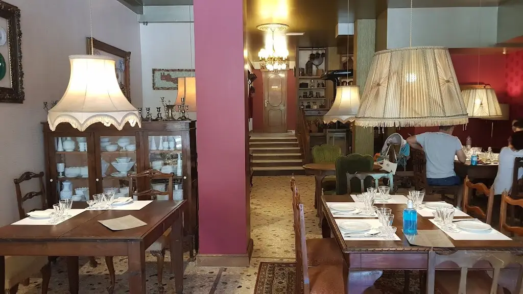 Diomataris Restaurant in Kryonéri