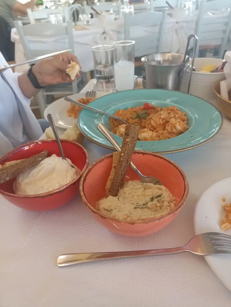 Menü_Ouzeri o Skotadis_Aegina_Bild_9