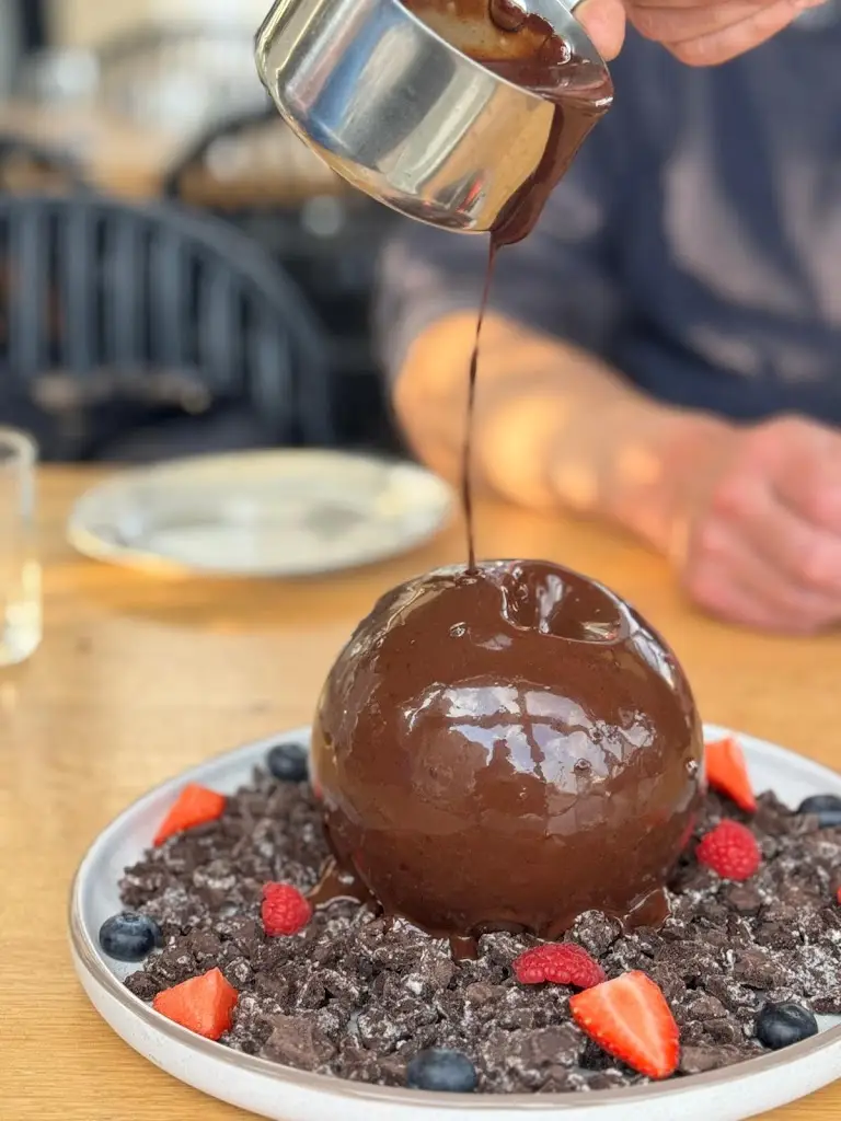 Koutsi Katsika_Lávrio_slider_image_3