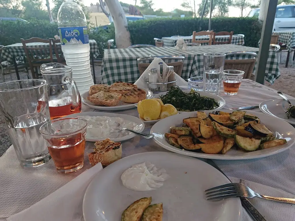 Menu_O Veloudos_Lávrio_imagen_6