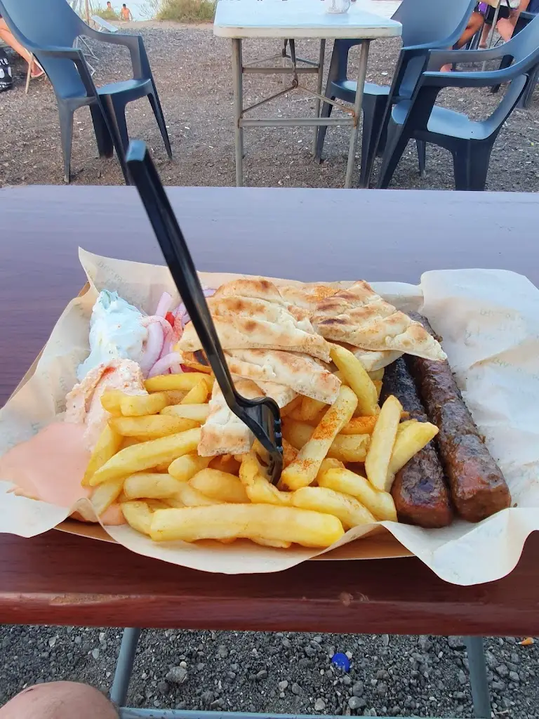 Menü_Mama's Canteen_Lávrio_Bild_6