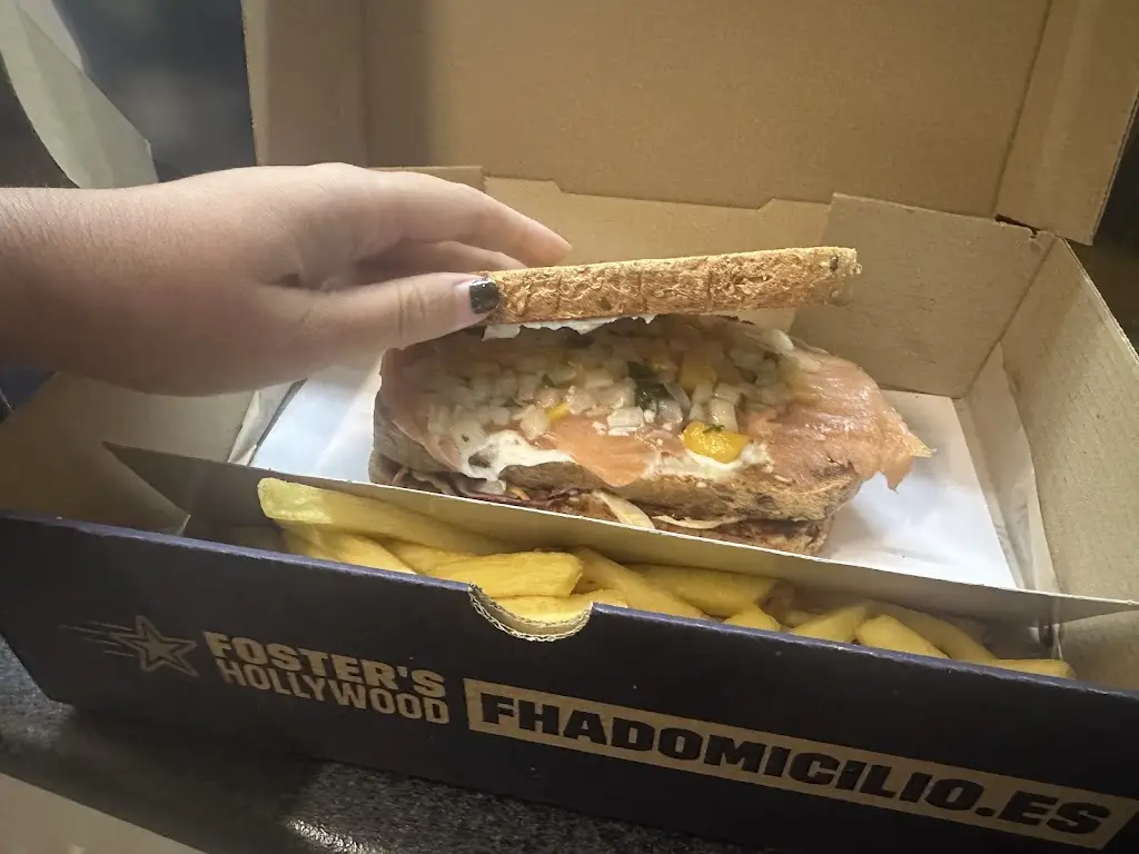 Jan Maschmann_TheVanWayBar_Lávrio_review