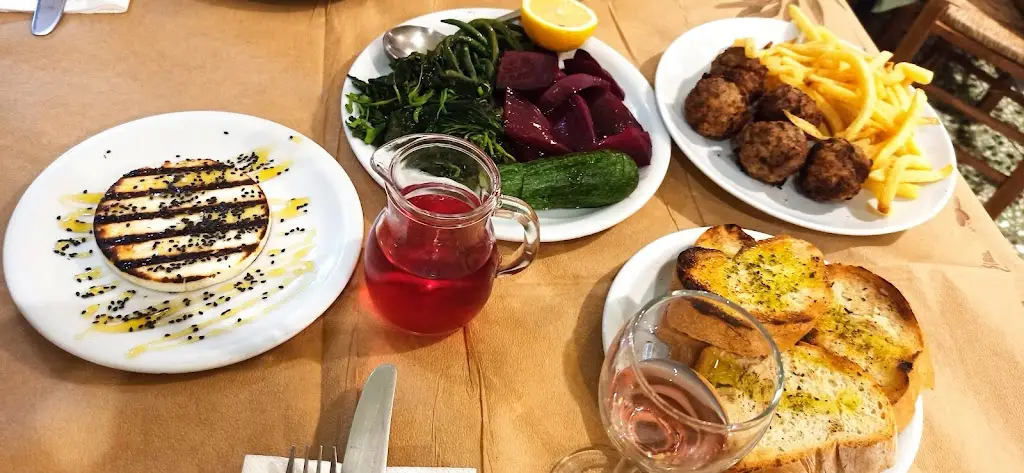 Pierros_Kýthira_slider_image_3