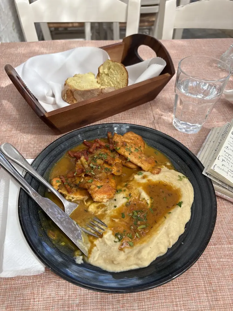 Antonia Halama_ΠΛΑΤΑΝΟΣ | Ταβέρνα - Παραδοσιακό καφενείο_Kýthira_review