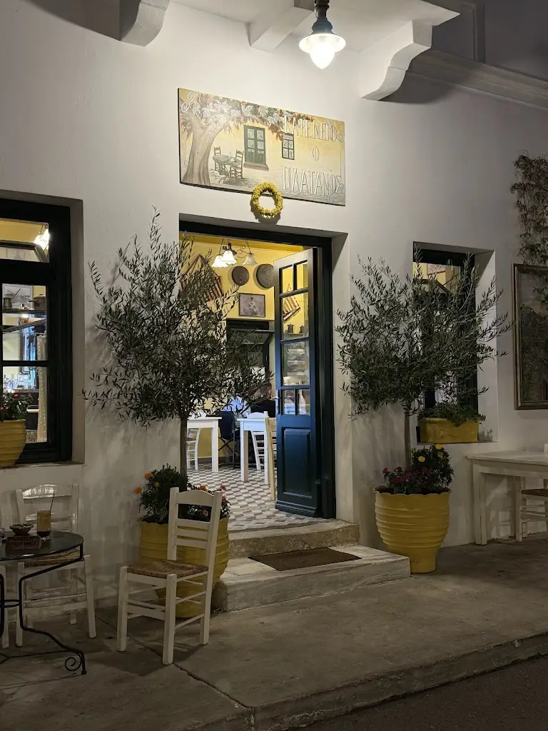 ΠΛΑΤΑΝΟΣ | Ταβέρνα - Παραδοσιακό καφενείο_Kýthira_slider_image_3