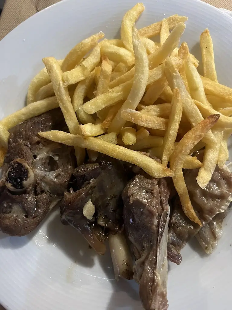 Panaretos Restaurant_Kýthira_slider_image_3