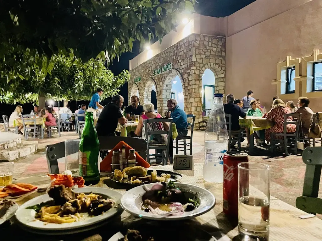 Xegantzaros_Kýthira_slider_image_2