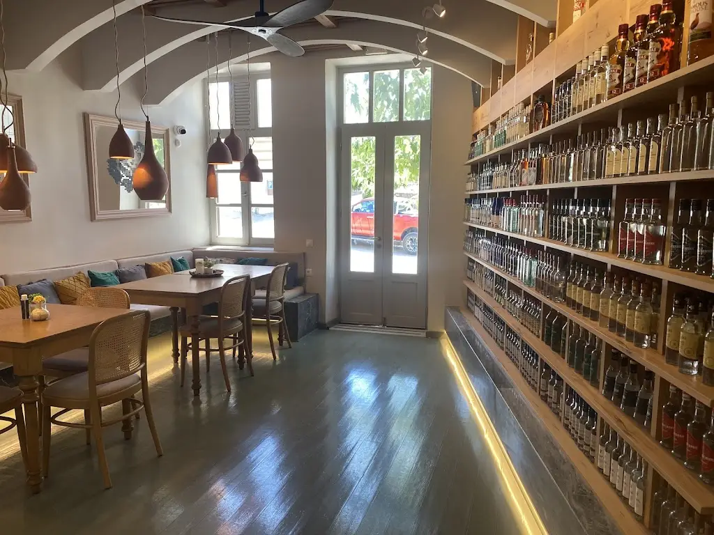 Κυρ Αντώνης ο Μορφονιός Restaurant in Kýthira