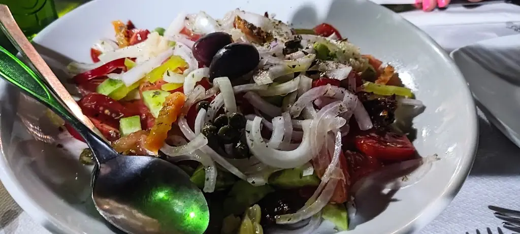 Menü_Όνησις εστιατόριο_Lykóvrysi_Bild_3