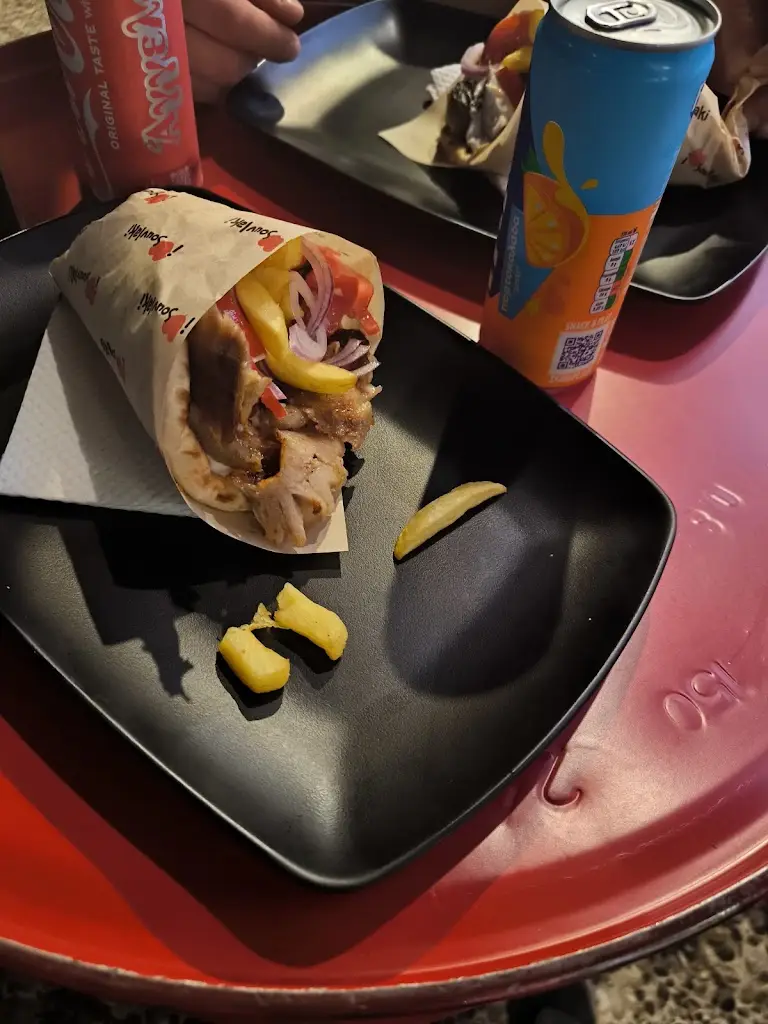 pavlos6868_I love souvlaki Πευκης_Lykóvrysi_Bewertung