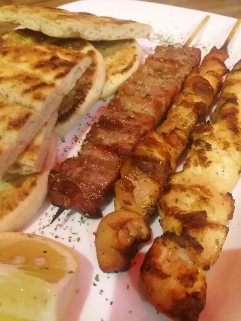 Menü_PIATSA SOYVLAKI_Agios Ioannis Rentis_Bild_5