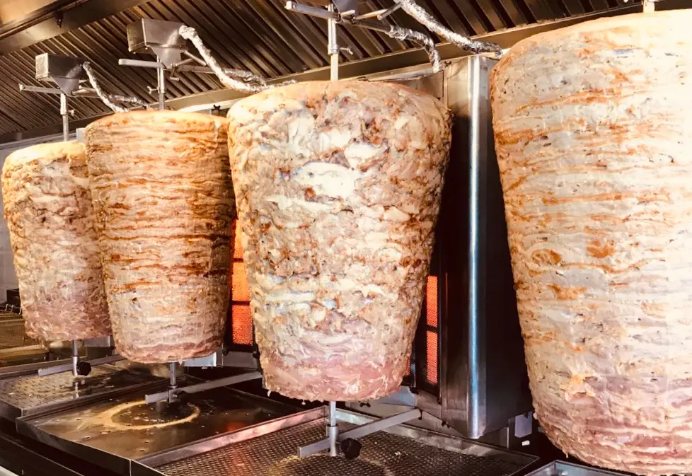 PIATSA SOYVLAKI_Agios Ioannis Rentis_slider_image_3