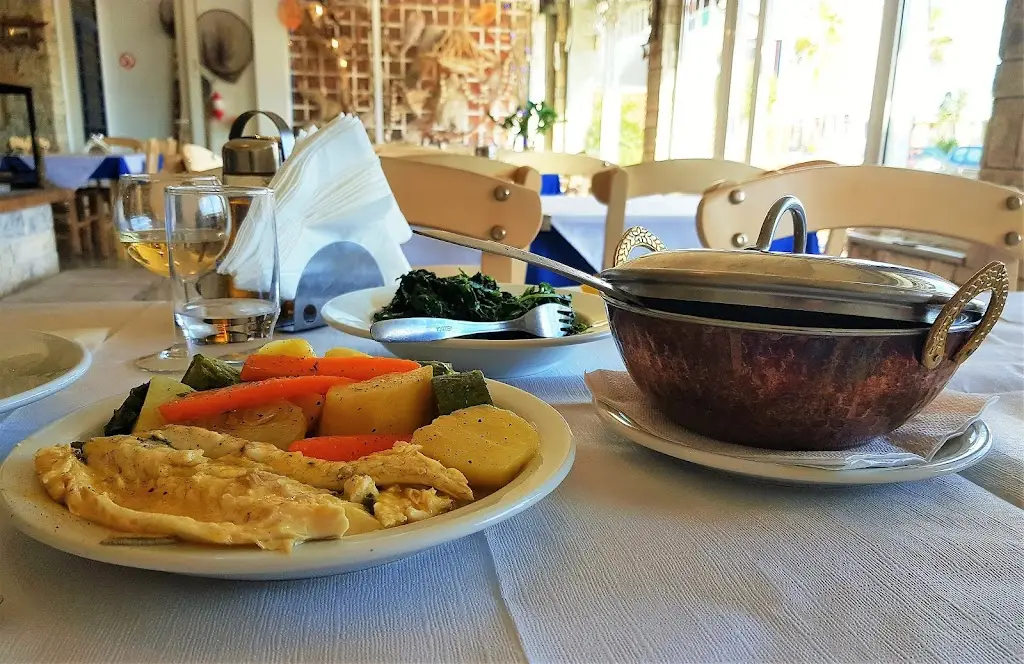 The Fisherman_Marathónas_slider_image_3