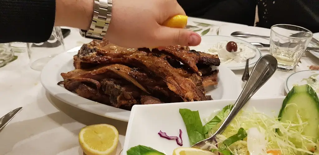 Menü_Elia taverna_Mándra_Bild_5