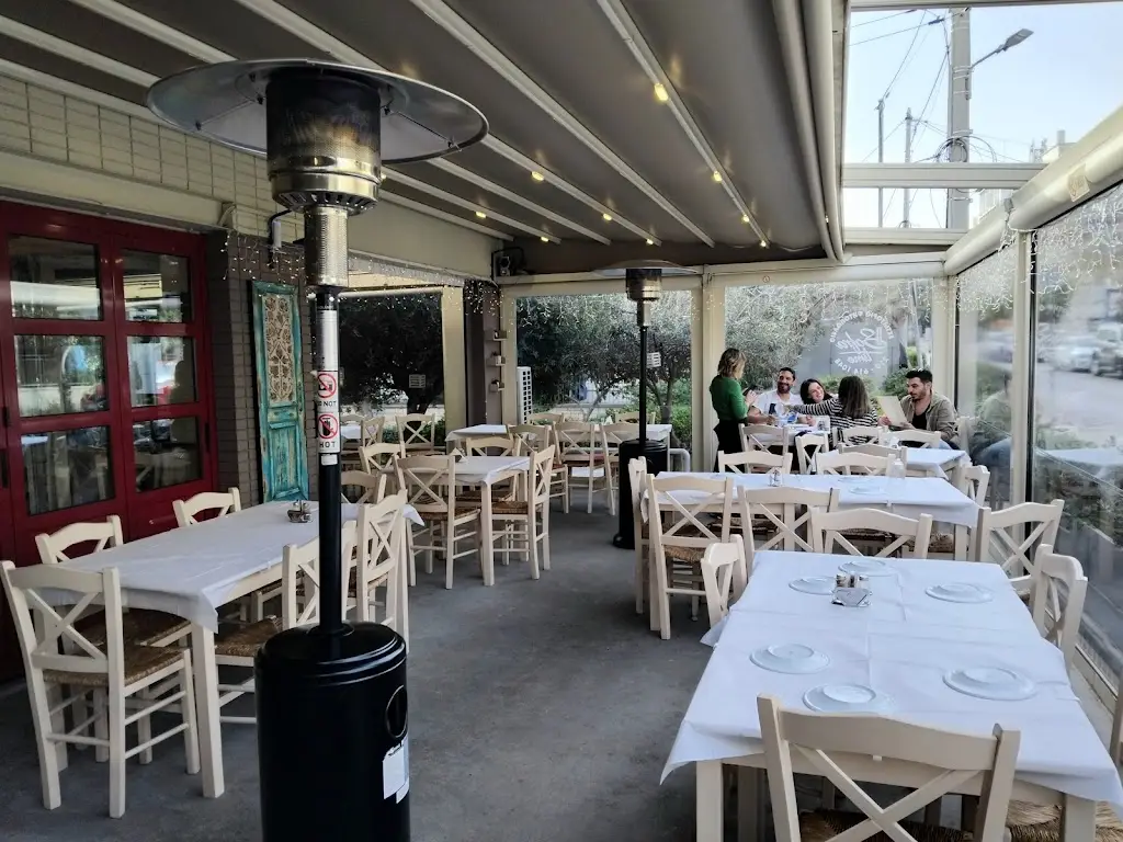 Sofra Time Restaurant in Maroúsi