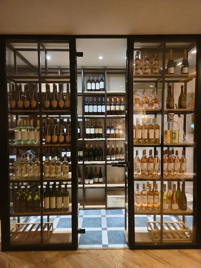 Casa Nicola Restaurant in Maroúsi