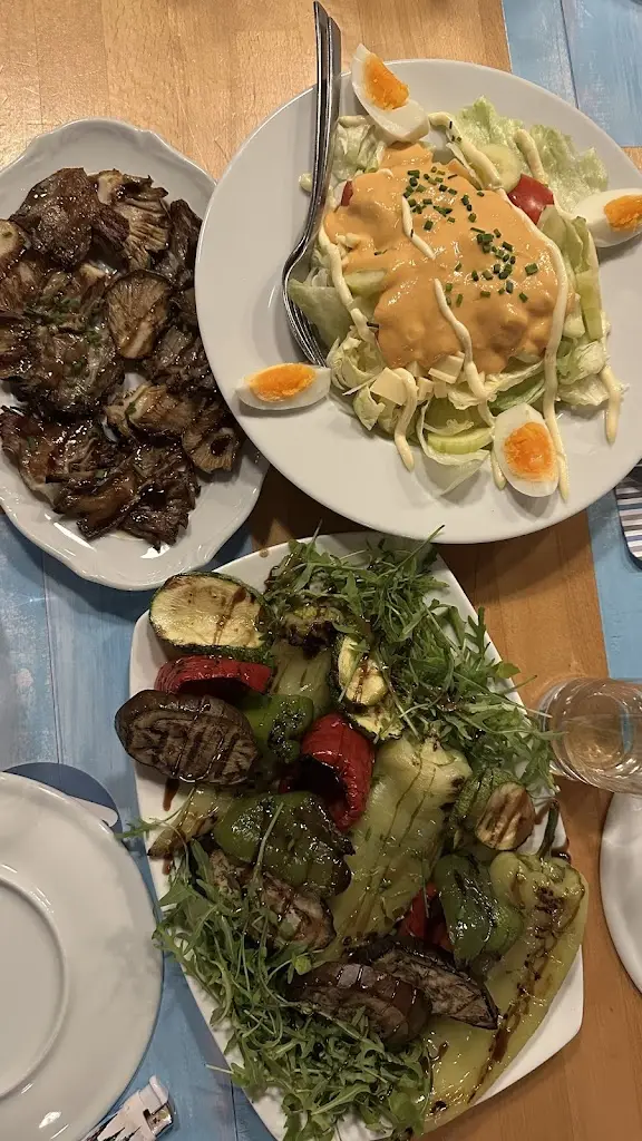 shaked ben baruch_Μυρσίνη εστιατόριο_Markópoulo Oropoú_review