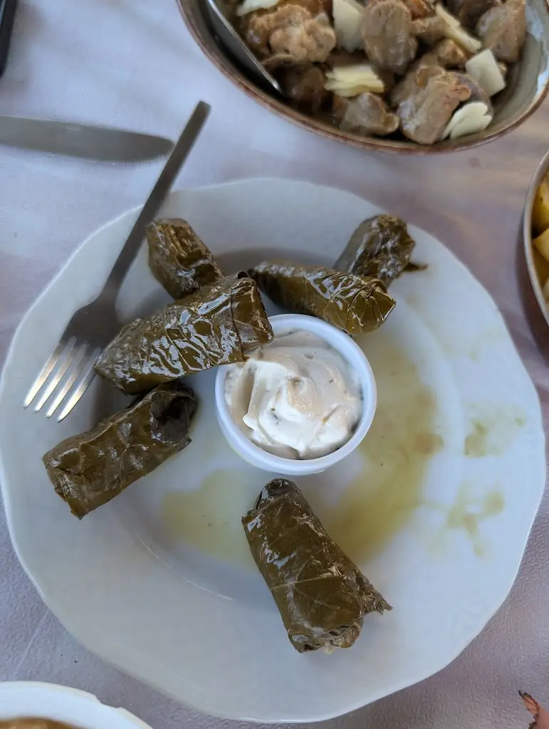 Achilleas Tsiolkas_Τα Μεζεκλίκια της Λαχαναγοράς_Agios Ioannis Rentis_review