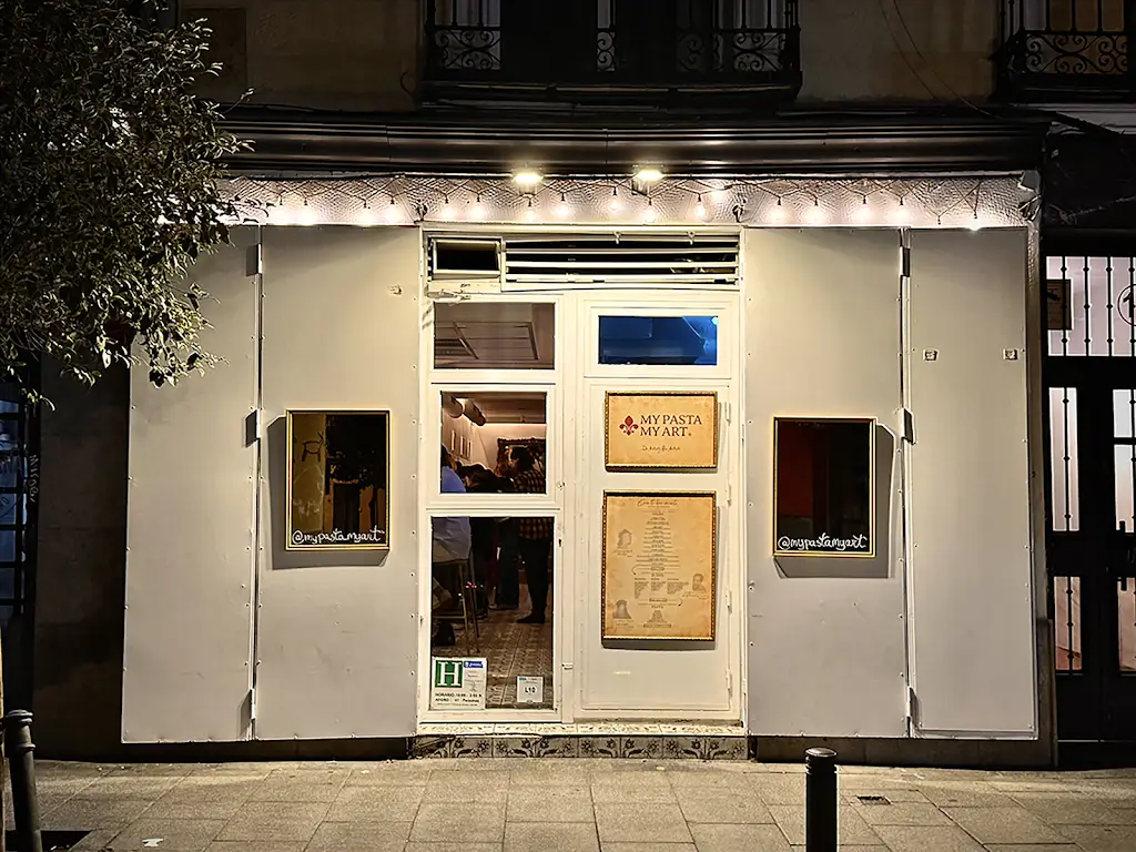 To Fanári Restaurant in Markópoulo Oropoú