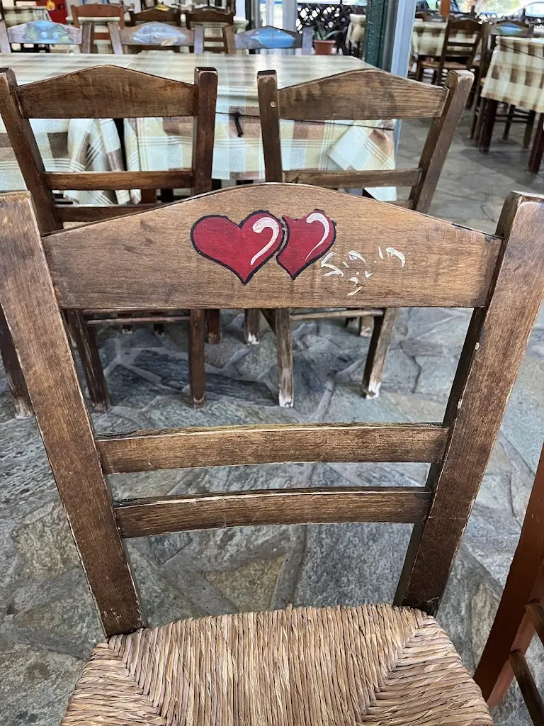 S Gk_Ta Mastorakia_Markópoulo Oropoú_review