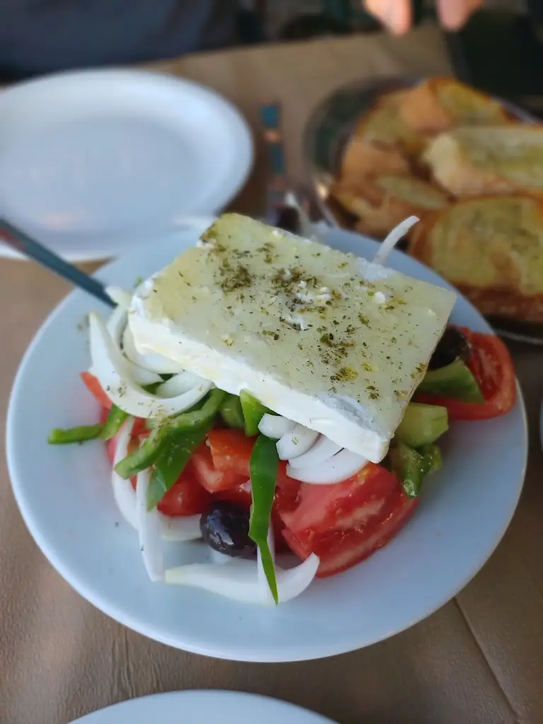 Menu_Taverna Katerina_Markópoulo Oropoú_image_6