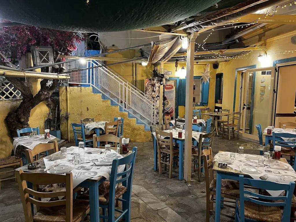 Mpakalogatos_Aegina_slider_image_1