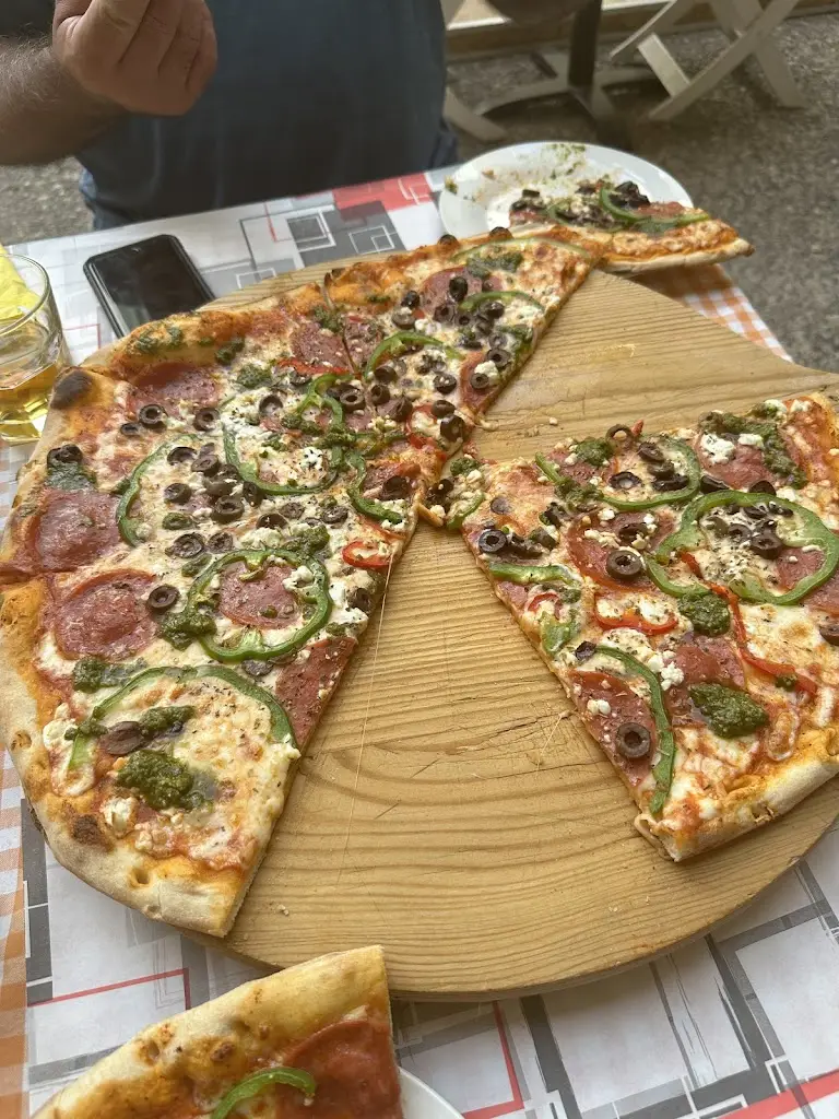 Menü_PIZZA MICHELE_Markópoulo_Bild_9