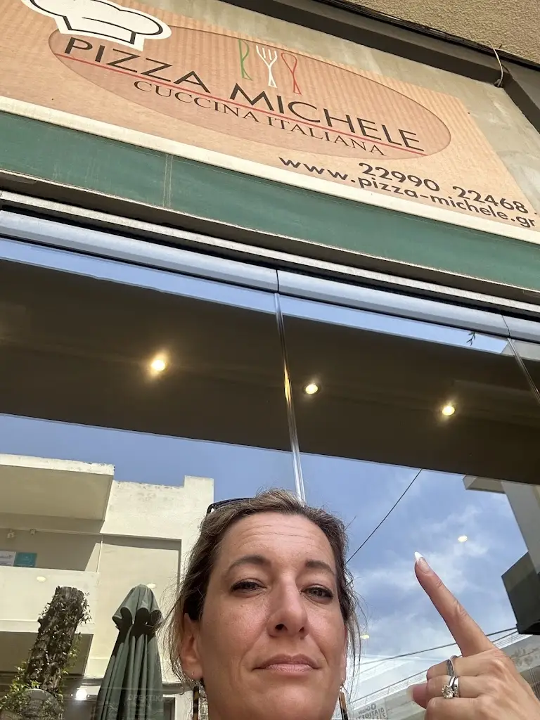 Stephanie Knisely_PIZZA MICHELE_Markópoulo_Bewertung