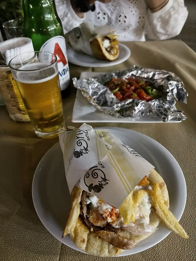 Sue Chua_Kalogyros_Markópoulo_Bewertung