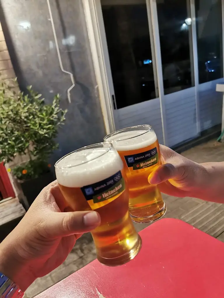 Menü_Γύρο Γύρω_Markópoulo_Bild_5