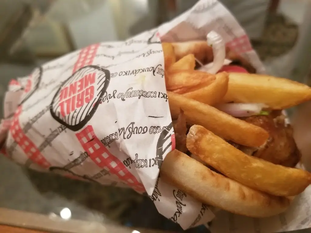 Menü_Γύρο Γύρω_Markópoulo_Bild_7