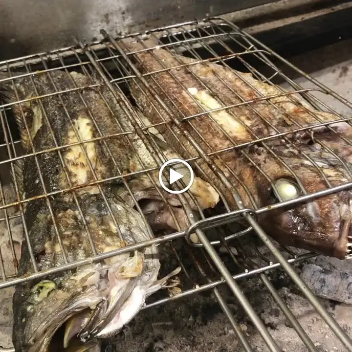 Ψαρωτικόν - Τσόνης Μεζεδοπωλείο_Markópoulo_slider_image_2