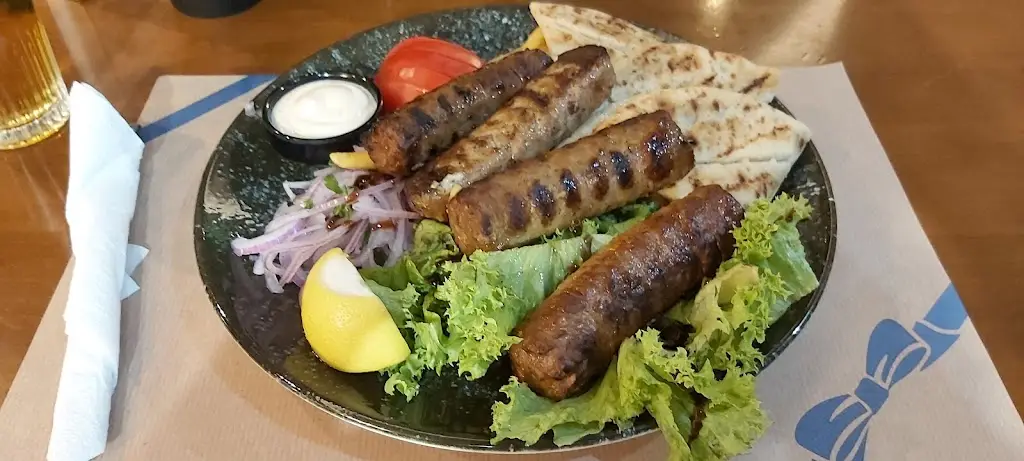 Menü_Κοκκινη Πιπερια_Markópoulo_Bild_8