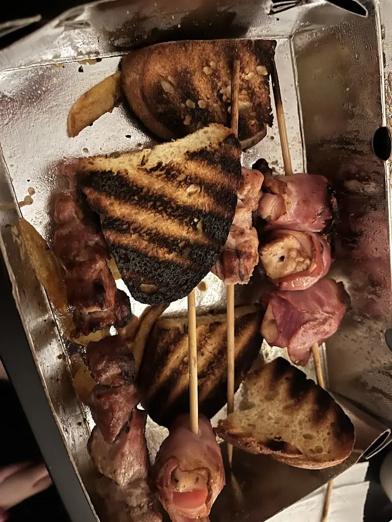 Στράτος Τσοπανελης_TO SOUV-LUCKY_Agios Ioannis Rentis_Bewertung