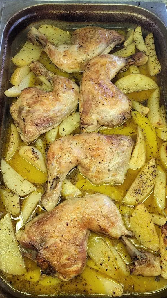 Menü_ΣΠΙΤΙΚΗ ΚΟΥΖΙΝΑ_Markópoulo_Bild_9